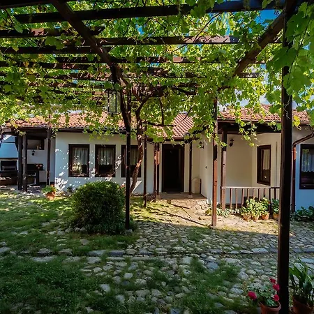 Vila Zoev House