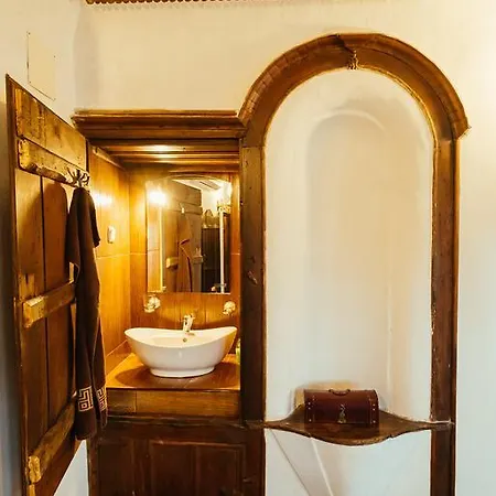 Zoev House فيلة كارلوفو