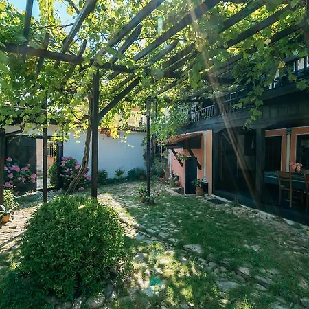 Zoev House * Карлово